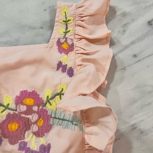 NWT iloveplum embroidered two piece set - Picture 2 of 5